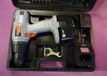 Wiertarka na akumulator - komplet