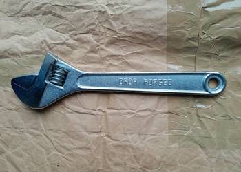 Klucz nastawny typu Szwed 15'' rozstaw szczęk 0-46 mm