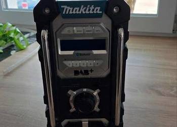 Makita DMR 112