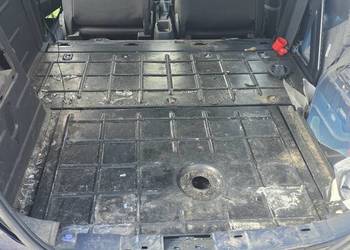 Opel Corsa D Van podłoga transportowa kratka