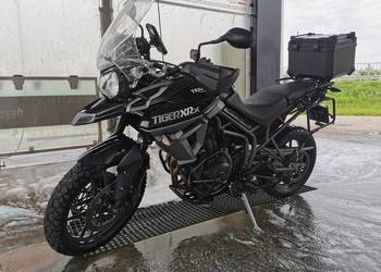 Triumph tiger 800 xrx