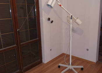 Lampa operacyjna zabiegowa Dr. MACH SOLOFLEX statyw