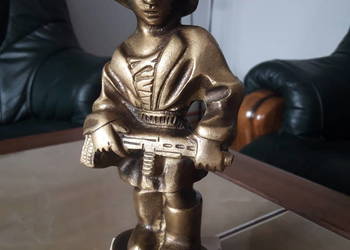 Figura z mosiądzu Małego Powstańca 22,5 cm. Figura z mosiądzu Małego Powstańca 22,5 cm.
