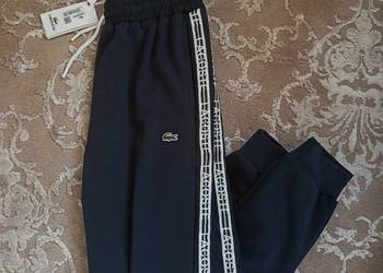 Spodnie dresowe Lacoste Regular Fit - niebiesko-białe z lampasem XXL