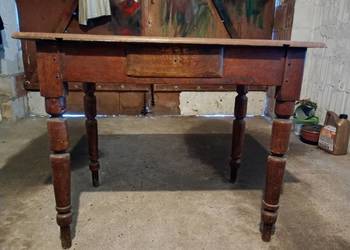 zabytkowy stół dębowy do renowacji