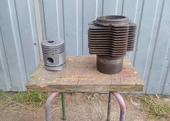 Cylinder z tłokiem silnik s 7 301 d andoria