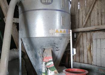 Zbiorniki silosy mieszalnik z wagą śrutownik paszociąg BIN