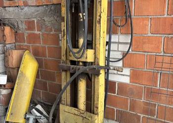 Maszt do ciągnika zapinany wózka widłowego rak Bułgar zremb