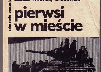 (5179) PIERWSI W MIEŚCIE – ANDRZEJ OLSZEWSKI