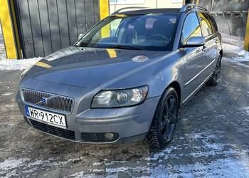 Volvo V50*2.5T*R-design**