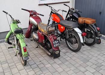 Komar Wsk Jawa