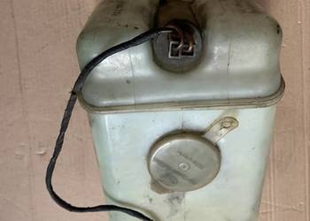 BMW e21 e30 zbiornik spryskiwacza z silniczkiem