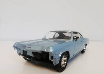 Welly Model 1965 Chevrolet Impala SS 396 Uszkodzony skala 1/24