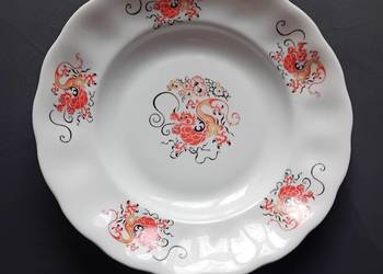 Duży głęboki talerz - patera ze smokiem, Karolina. PRL. Średnica 28,5 cm.