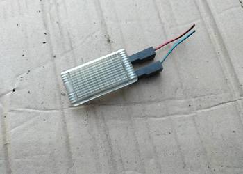 AUDI 80 B3 - B4 LAMPKA SCHOWKA