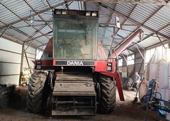 Kombajn Case Dania D7200 (Droninborg, Massey Ferguson)