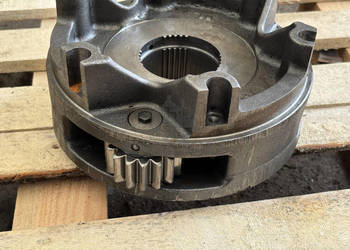 John Deere 8110 8210 8310 8410 Nośnik Kół Planetarnych R108469