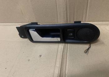 Klamka wewnętrzna lewa tył 3B0839113 vw passat b5 FL