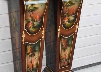 Dwa Postumenty Intarsjowane z Malunkami- Kolumny Piedestały  z Marmuru