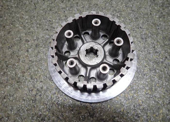 KOSZ SPRZĘGŁA WEWNETRZNY SUZUKI RM 125 90-00R F114