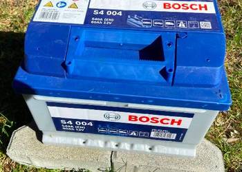 akumulator samochodowy Bosch