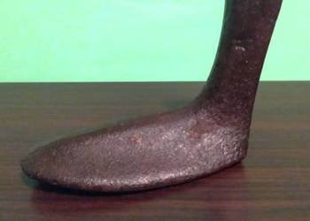 Żeliwne kopyto szewskie