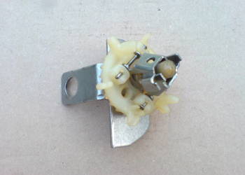 Regulator obrotów Briggs&Stratton Sprint Series 450 500 550 E400 E450 E500