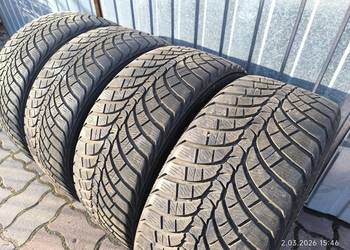 Opony używane Kumho WinterCraft WP71 245 40 r19 4 sztuki