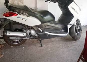 Yamaha x max 125