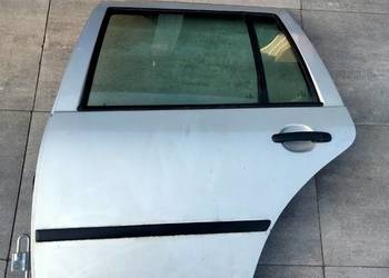 drzwi tylne tyl lewe VW GOLF 4 KOMBI BORA srebrne LA7W