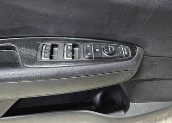 Przełącznik szyb i lusterek Kia Optima