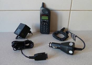 Telefon komórkowy SAGEM RC 815 PRO ma