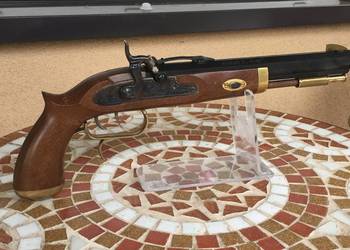 Pistolet czarnoprochowy Patriot P caliber 45
