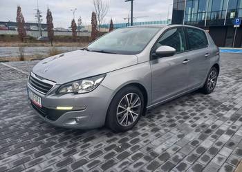 Peugeot 308 110km 2014r piękny kolor panorama bogate wyposażenie