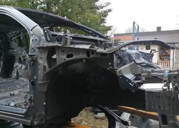 ĆWIARTKA PODŁUŻNICA PRAWY PRZÓD 8V5 TOYOTA RAV 4 IV 2.0 D4D