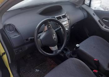 Toyota Yaris 1.3 2009