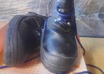 Sprzedam buty robocze nowe z Niemiec, rozmiar 44 klasy S3 z noskiem