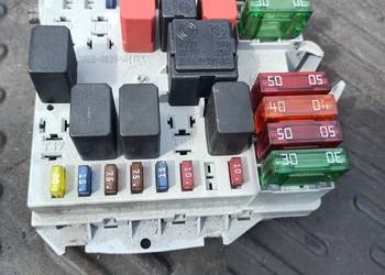 Skrzynka bezpieczników Alfa Romeo 147 1.6 16v 46558759