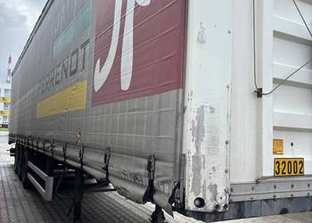 Naczepa Firanka Fruehauf