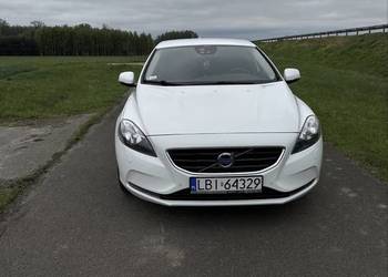 Volvo V40 2012r 2.0diesel najbogatsze wyposażenie, kamera czujniki
