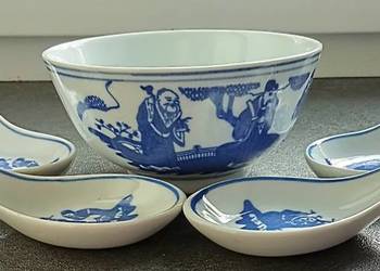 Porcelana chińska miseczka + 4 łyżki do ramenu