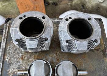 Dniepr MW650 Oryginalny  Cylindry Tloki pirscieni Almot