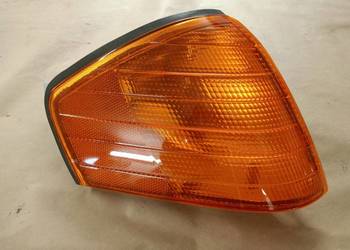 Kierunkowskaz prawy przód Mercedes R 129