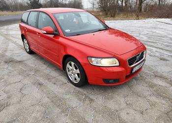 SPRZEDAM VOLVO V50 2.0D