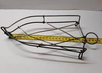 PODSTAWKA pod żelazko z PRL, metalowa, ażurowa, druciana PODSTAWKA pod żelazko z PRL, metalowa, ażurowa, druciana