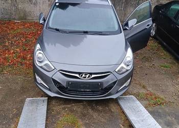 Hyundai i40 prosto z lawety