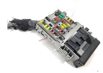 SKRZYNKA BEZPIECZNIKÓW OPEL INSIGNIA A 13222786 Kombi 08-17 2.0 160KM