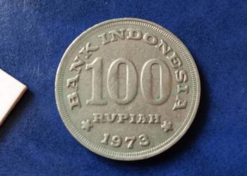 Stare monety 100 rupii 1973 Indonezja