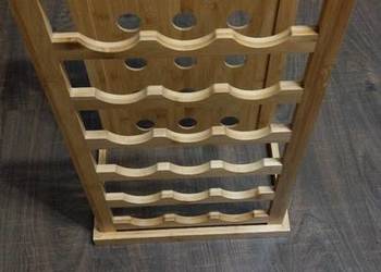 Stojak na butelki, wino