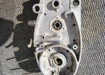 Połówki kartery silnik Komar Mr230